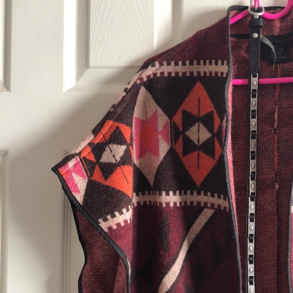 Maison Scotch Knit Poncho Vest - Picture 6 of 8